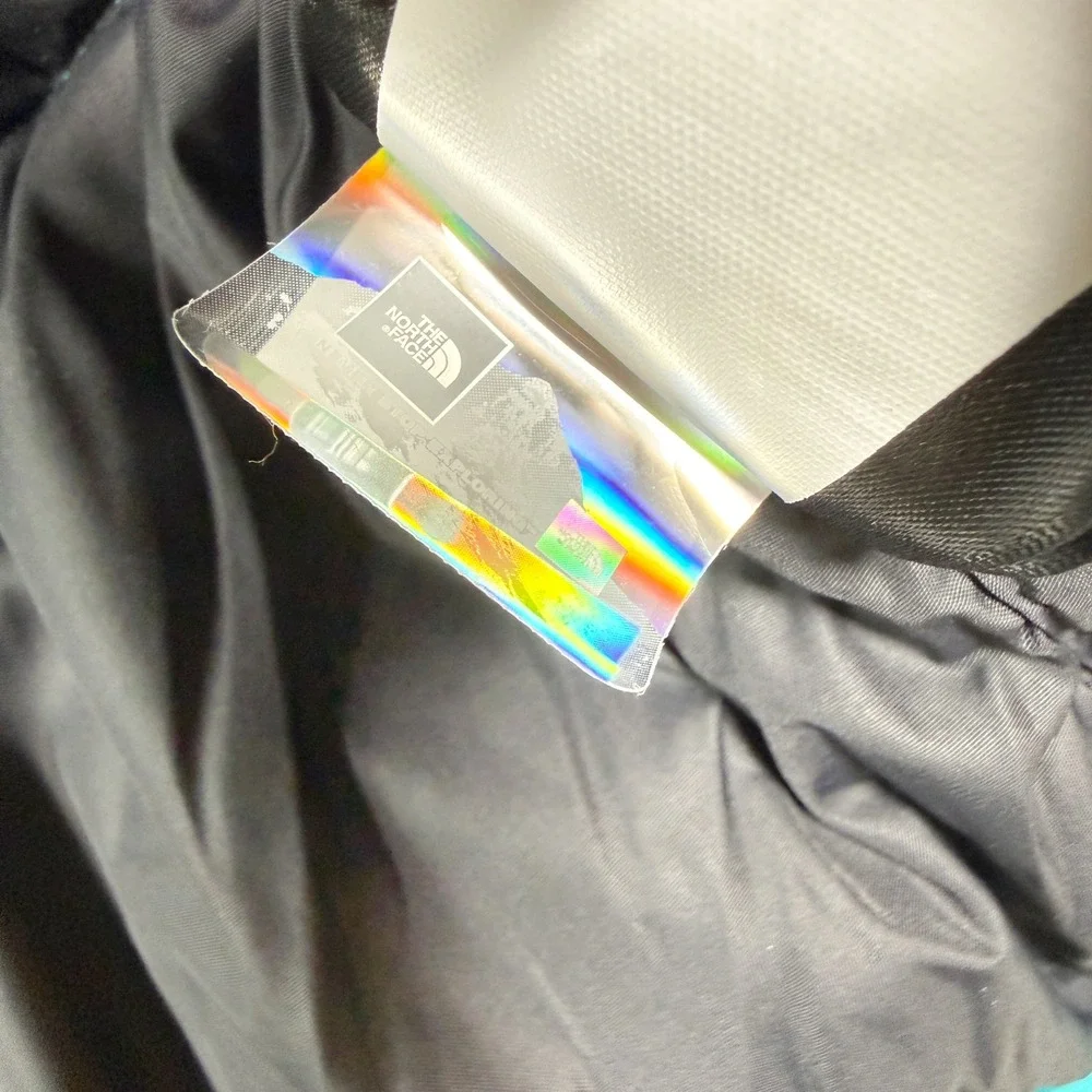 The North Face Nuptse Jacket Size 2X‎ Womens Plus Harbor Blue Hidden Hood NWT - Picture 14 of 14